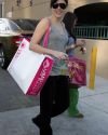 Sophia-Bush-Shopping-on-Robertson-Boulevard_002.jpg