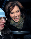 Sophia-Bush-leaving-ABC-studios_002.png