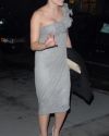 Sophia-Bush-Arriving-At-Gramercy-Park-Hotel_006.jpg