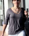 Sophia-Bush-Shopping-in-Brentwood_003.JPG