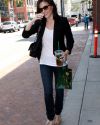 Sophia-Bush-Out-on-Bedford-Drive_003.jpg