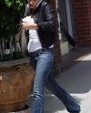 Sophia-Bush-Leaving-a-medical-center-in-Beverly-Hills_004.jpg