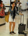 Sophia-Bush-LAX-Airport_001.jpg