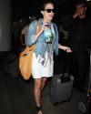 Sophia-Bush-LAX-Airport_007.jpg