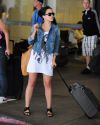 Sophia-Bush-LAX-Airport_012.jpg