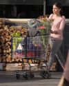 Sophia-Bush-Shopping-at-Whole-Foods-in-Hollywood_007.jpg