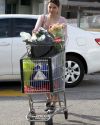 Sophia-Bush-Shopping-at-Whole-Foods-in-Hollywood_011.jpg