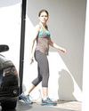 Sophia-Bush-Gym_06_HQ.jpg