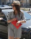 Sophia-Bush-Shopping_01_HQ.jpg