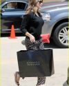 Sophia-Bush-shopping-Barney-New-York-016-HQ_t.jpg