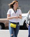 Sophia-Bush-rues-Los-Angeles-032_HQ.jpg