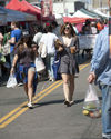 Sophia-Bush-rues-Los-Angeles-006_HQ.jpg