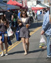 Sophia-Bush-rues-Los-Angeles-007_HQ.jpg