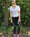 Sophia-Bush-Walking-Her-Dog-2015_046.jpg