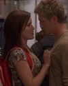 Sophia-Bush-One-tree-hill-1x05-Le-poids-du-passe-captures-_009.jpg