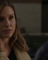 Sophia-Bush-in-Chicago-Fire-Season-2-Episode-15-Keep-Your-mouth-Shut_020.jpg