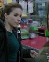 Sophia-Bush-Chicago-PD-Season-1-Episode-11-Turn-the-light-off-031_t.jpg