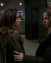 Sophia-Bush-Chicago-PD-Season-1-Episode-11-Turn-the-light-off-207_t.jpg