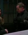 Sophia-Bush-Chicago-PD-Season-1-Episode-11-Turn-the-light-off-223_t.jpg