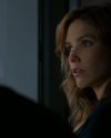 Sophia-Bush-in-Chicago-PD-Season-2-Episode-3-The-weight-station-052_t.jpg