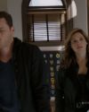 Sophia-Bush-in-Chicago-PD-Season-2-Episode-4-Chicken-Dynamite-Chainsaw-010_t.jpg