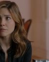 Sophia-Bush-in-Chicago-PD-Season-2-Episode-4-Chicken-Dynamite-Chainsaw-036_t.jpg