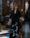 Sophia-Bush-in-Chicago-PD-Season-2-Episode-4-Chicken-Dynamite-Chainsaw-047_t.jpg