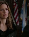 Sophia-Bush-Chicago-PD-Season-2-Episode-5-An-honest-woman-127_t.jpg