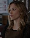 Sophia-Bush-Chicago-PD-Season-2-Episode-10-Shouldnt-Have-Been-Alone-061.jpg