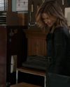 Sophia-Bush-Chicago-PD-Season-2-Episode-10-Shouldnt-Have-Been-Alone-180.jpg