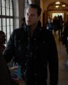 Sophia-Bush-Chicago-PD-Season-2-Episode-13-A-Little-Devil-Complex-046.jpg