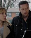 Sophia-Bush-Chicago-PD-Season-2-Episode-13-A-Little-Devil-Complex-082.jpg