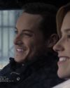 Sophia-Bush-Chicago-PD-Season-2-Episode-14-Erins-Mom-076.jpg