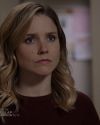 Sophia-Bush-Chicago-PD-Season-2-Episode-14-Erins-Mom-281.jpg