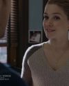 Sophia-Bush-Chicago-PD-Season-2-Episode-15-What-Do-You-Do-037.jpg