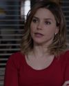 Sophia-Bush-Chicago-PD-2x18-Get-back-to-even-049.jpg