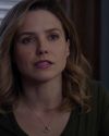 Sophia-Bush-Chicago-PD-2x19-The-three-gs-130.jpg