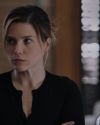 Sophia-Bush-Chicago-PD-2x21-Theres-My-Girl-083.jpg