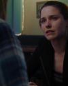 Sophia-Bush-Chicago-PD-2x22-Push-The-Pain-Away-008.jpg