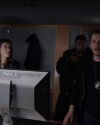 Sophia-Bush-Chicago-PD-2x22-Push-The-Pain-Away-071.jpg