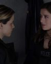 Sophia-Bush-Chicago-PD-2x22-Push-The-Pain-Away-074.jpg