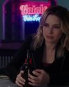 Sophia-Bush-Chicago-PD-2x22-Push-The-Pain-Away-451.jpg