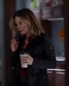 Sophia-Bush-Chicago-PD-2x23-Born-Into-Bad-News-028.jpg