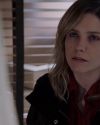 Sophia-Bush-Chicago-PD-2x23-Born-Into-Bad-News-045.jpg