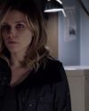 Sophia-Bush-Chicago-PD-2x23-Born-Into-Bad-News-210.jpg