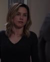 Sophia-Bush-Chicago-PD-2x23-Born-Into-Bad-News-295.jpg