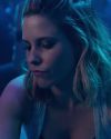 Sophia-Bush-Chicago-PD-3x01-Life-Is-Fluid-018.jpg