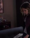 Sophia-Bush-Chicago-PD-3x01-Life-Is-Fluid-101.jpg