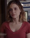 Sophia-Bush-Chicago-PD-3x01-Life-Is-Fluid-184.jpg