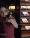 Sophia-Bush-Chicago-PD-3x01-Life-Is-Fluid-294.jpg